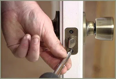 Locksmith Solution Services Dayton, OH 937-964-4057 - 68-44-18