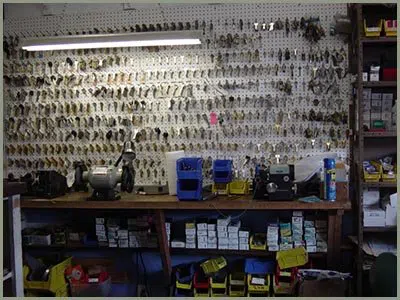 Locksmith Solution Services Dayton, OH 937-964-4057 Locksmith Solution Services Dayton, OH 937-964-4057 - 68-44-3